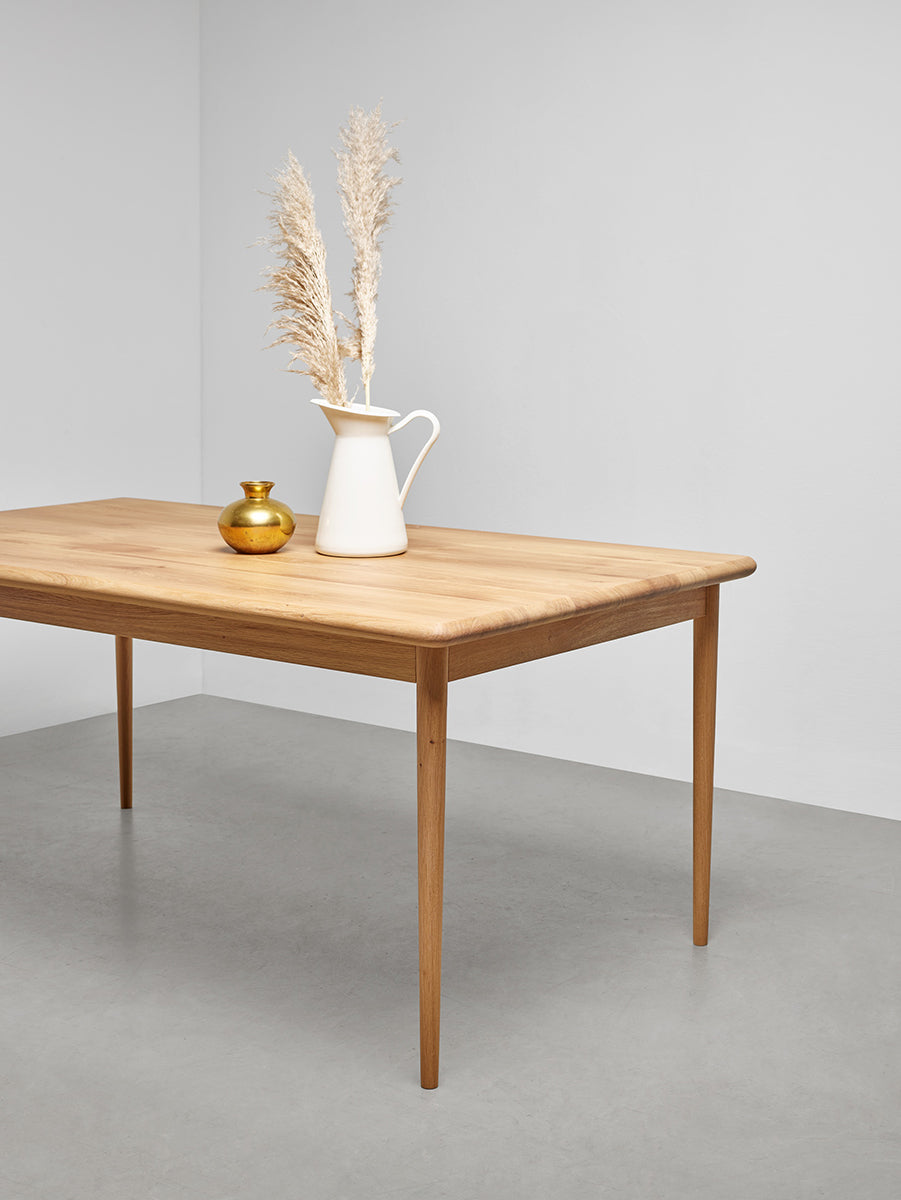 Olivia Dining Table