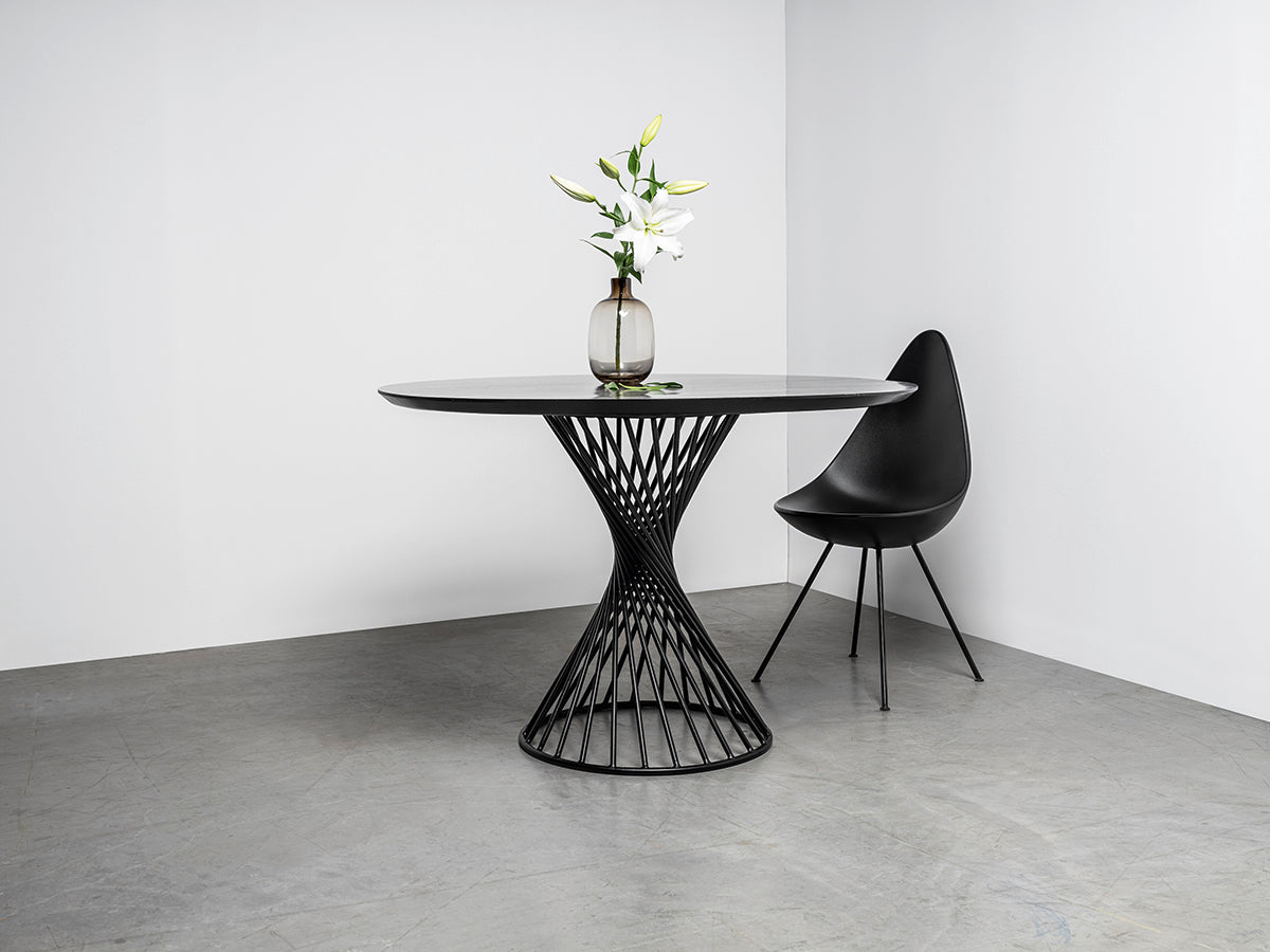 Oliver Round Dining Table