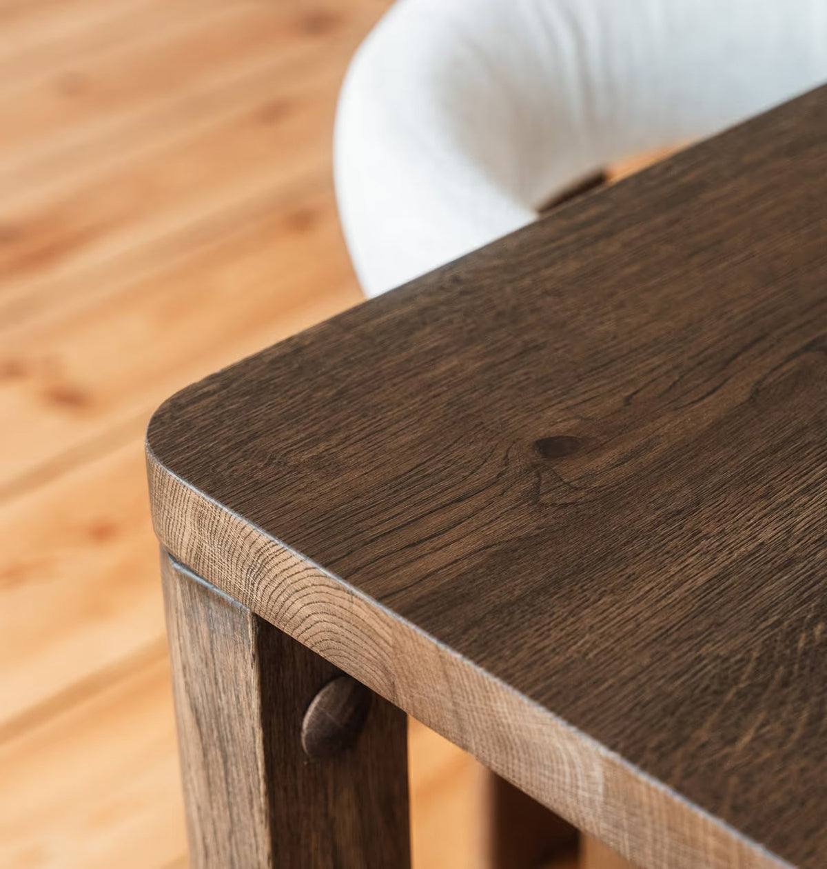 Wendy Dining Table