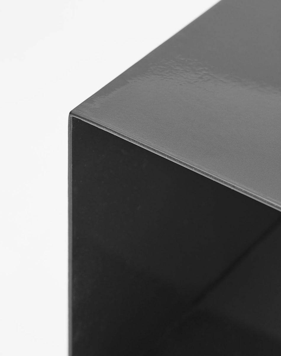 Fari Black Side Table