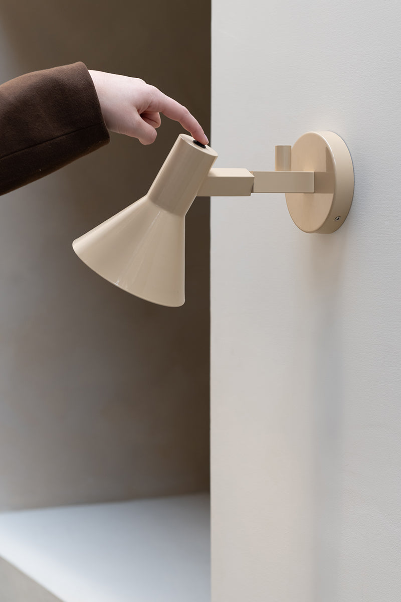 Stavanger Wall Lamp