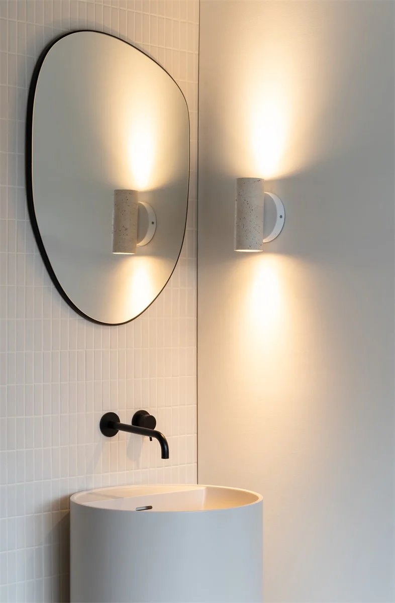 Tivoli Wall Lamp