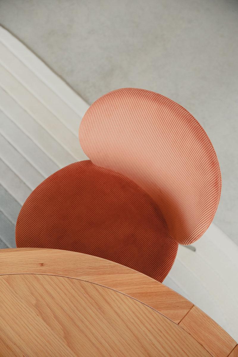 Storm Round Table - WOO .Design