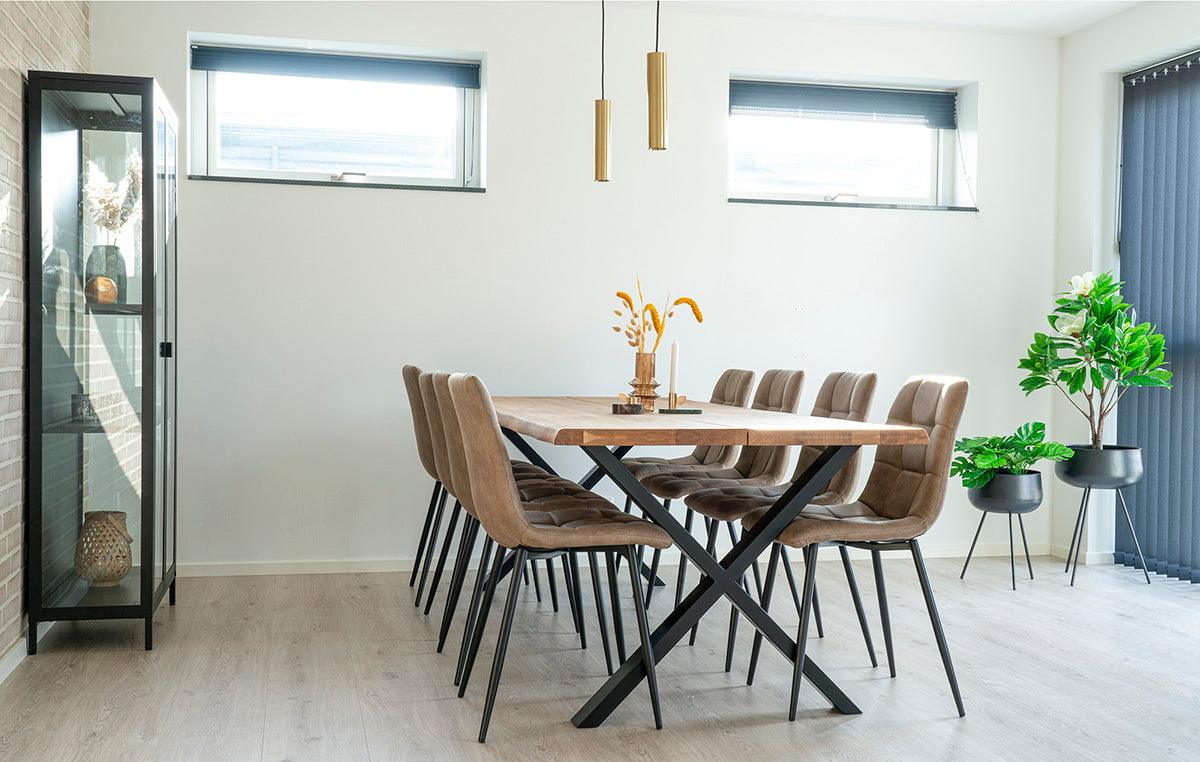 Toulon Oiled Oak Dining Table - WOO .Design