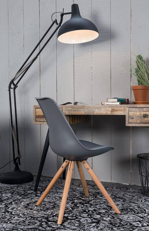 Leo Desk
