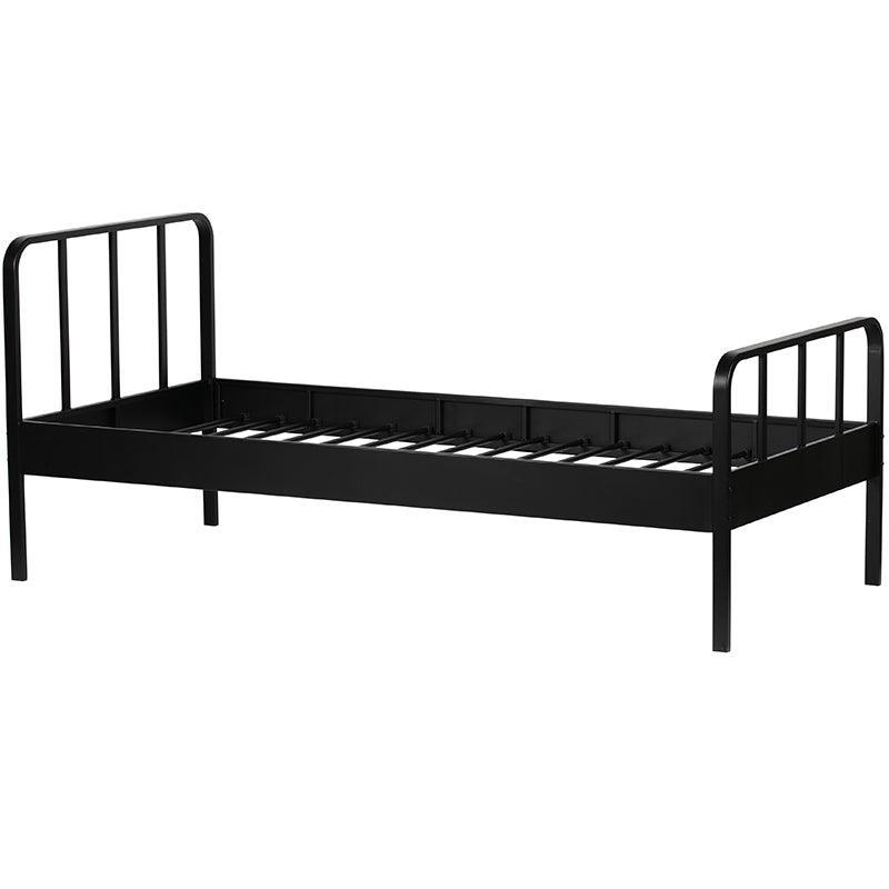 Mees Bed