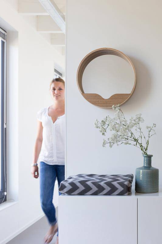 Round Wall Mirror