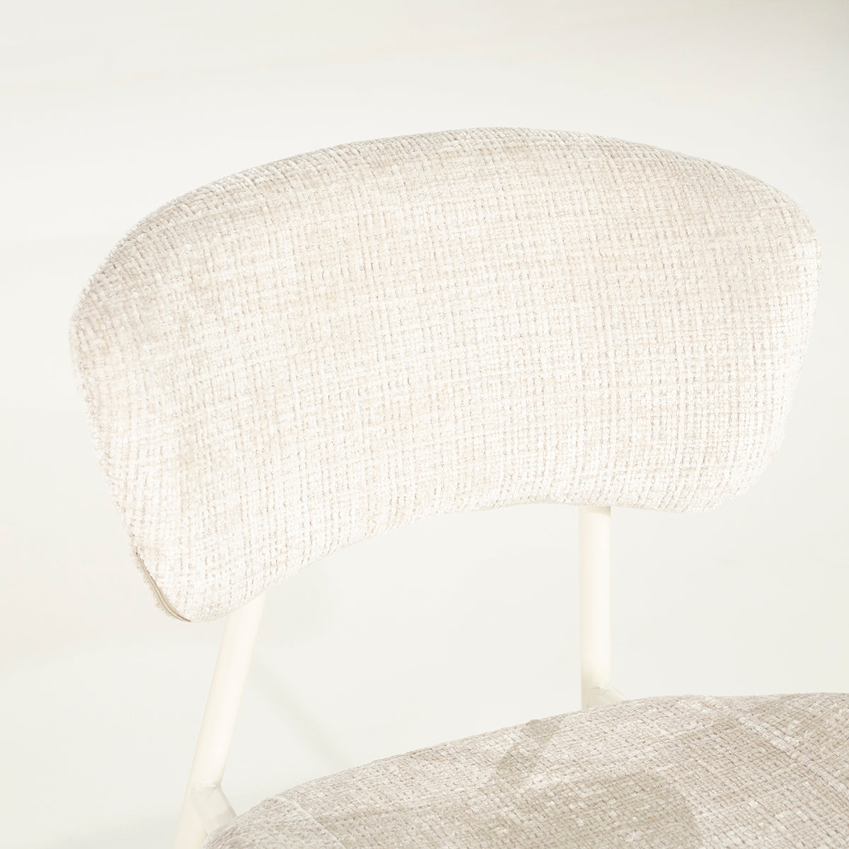 Dare Chair