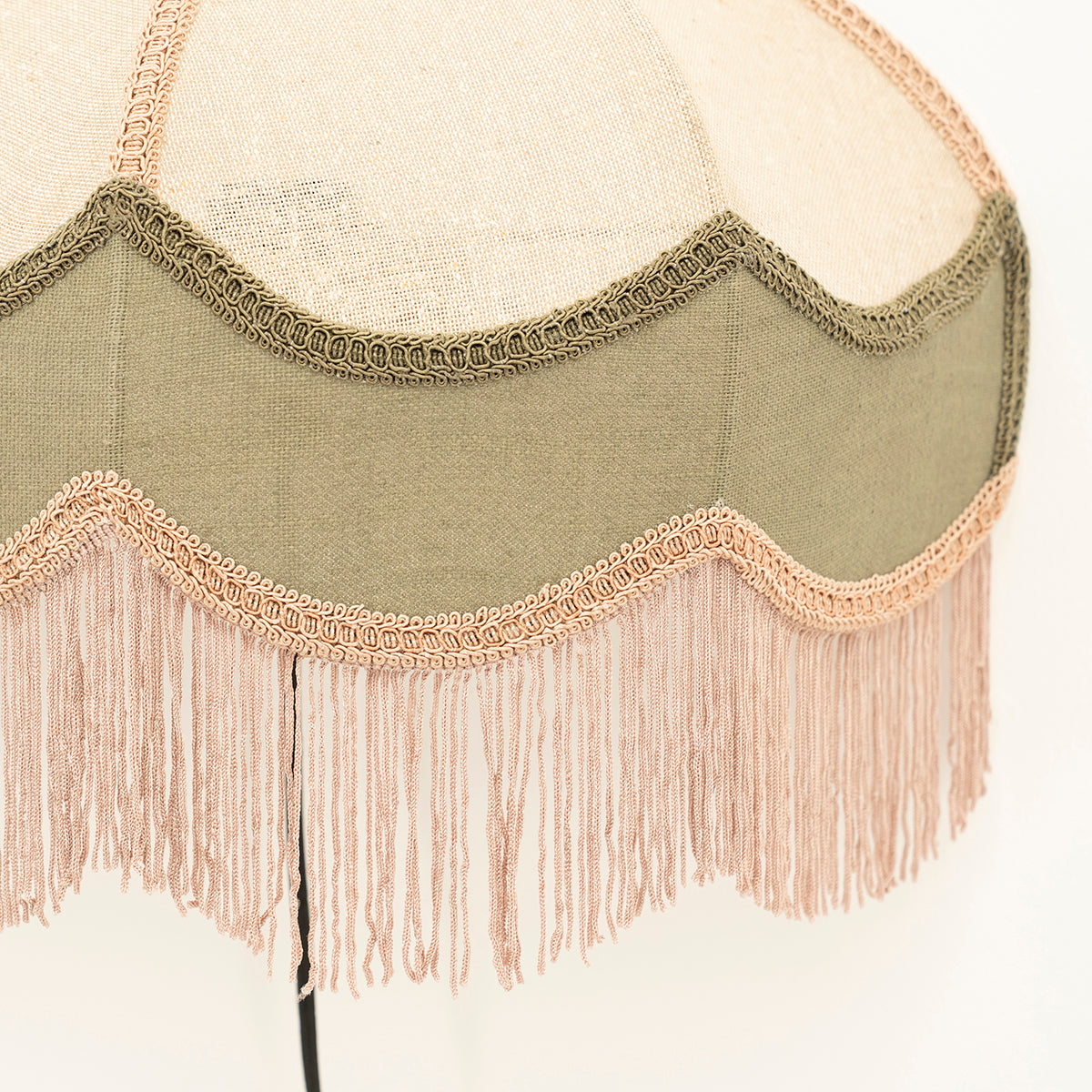 Fringaloo Wall Lamp