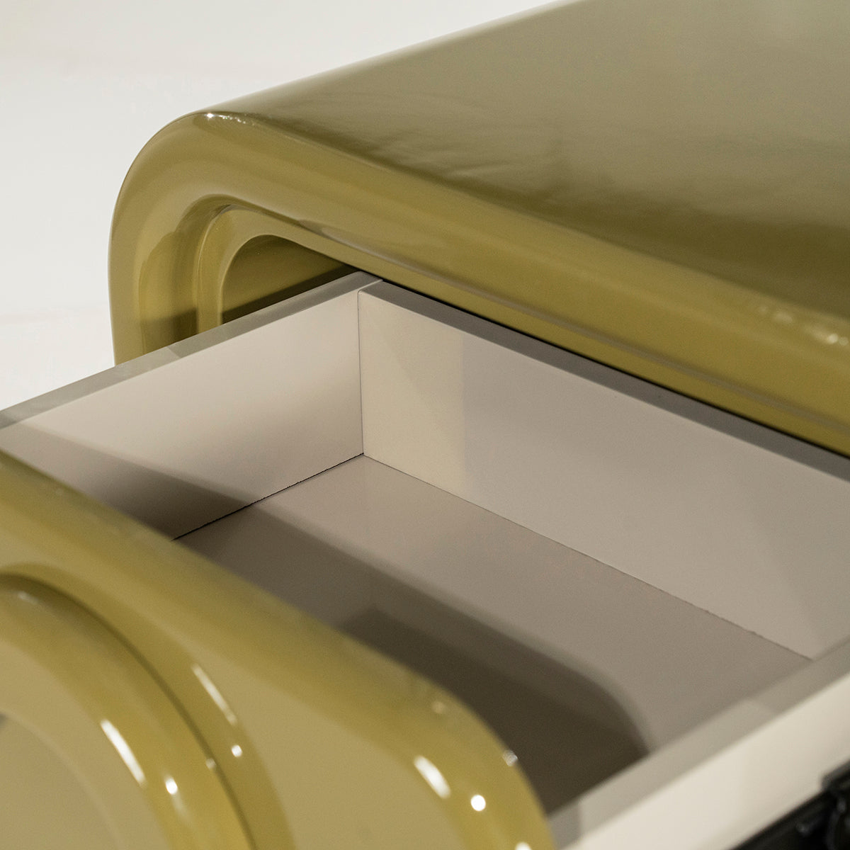 Gubby High Cabinet