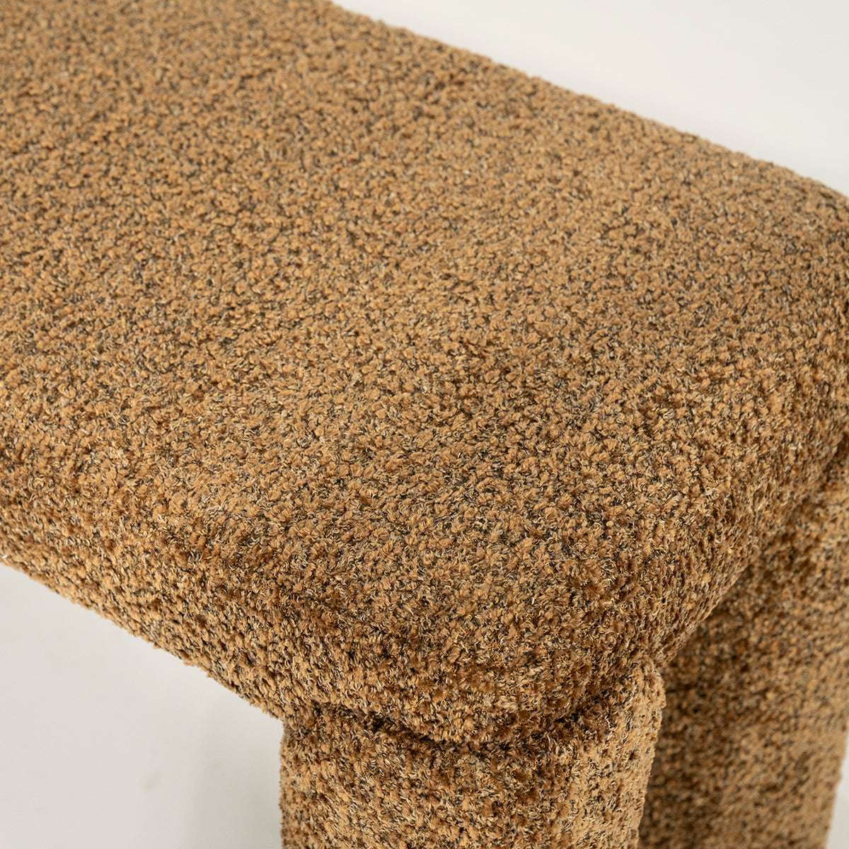 Omla Bench
