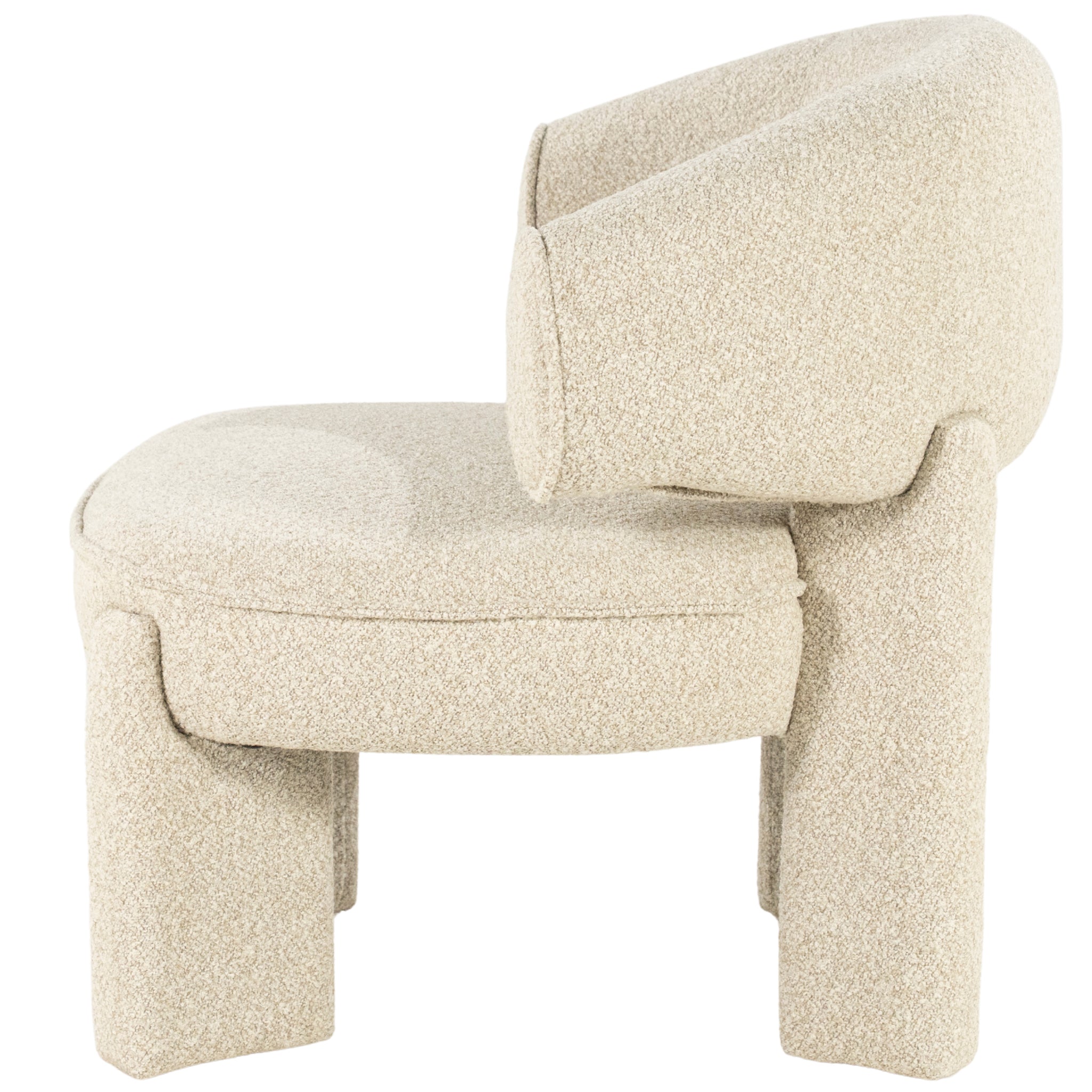 Phanti Lounge Chair