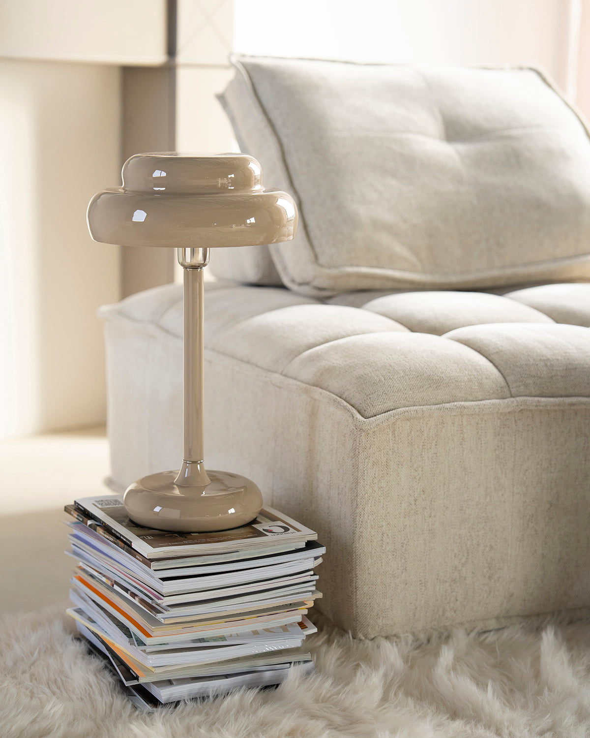 Pomm Table Lamp