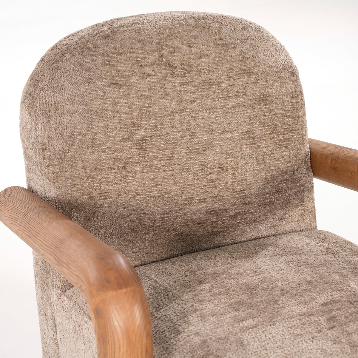 Retrova Armchair