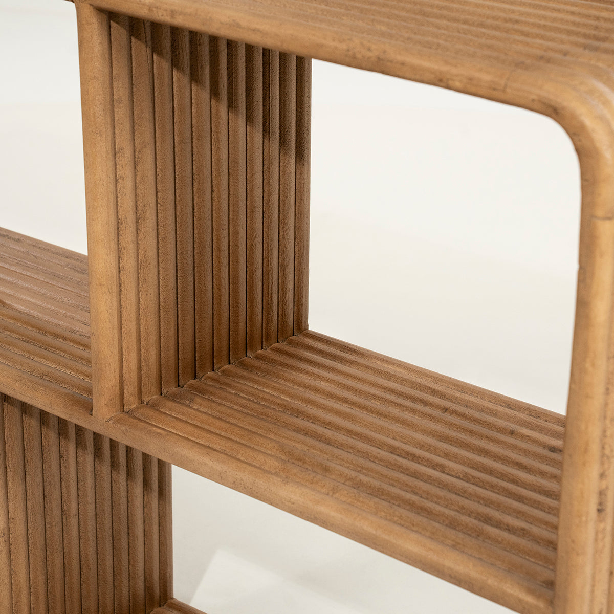 Rigato Dresser