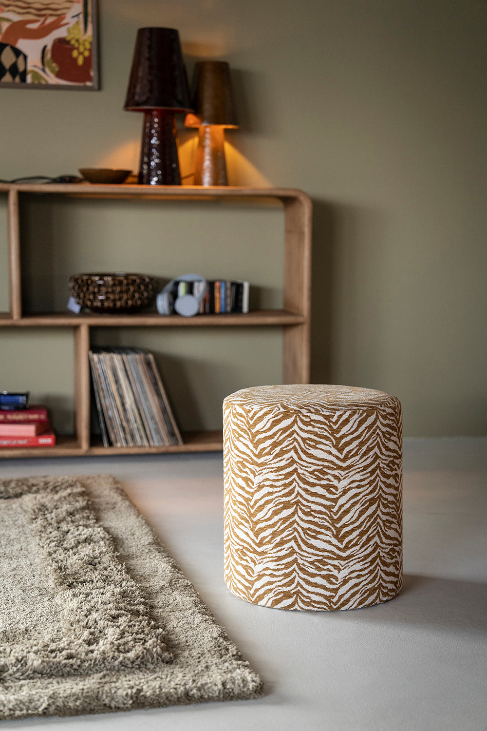 Tigra Stool