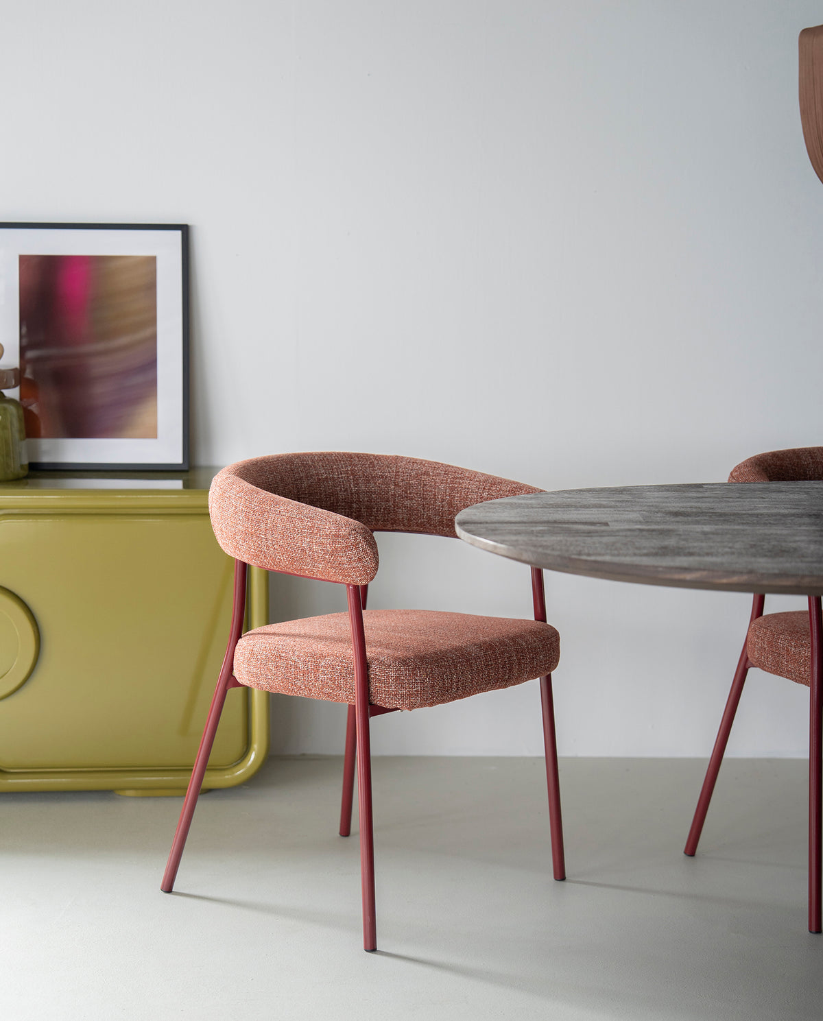 Yovi Chair