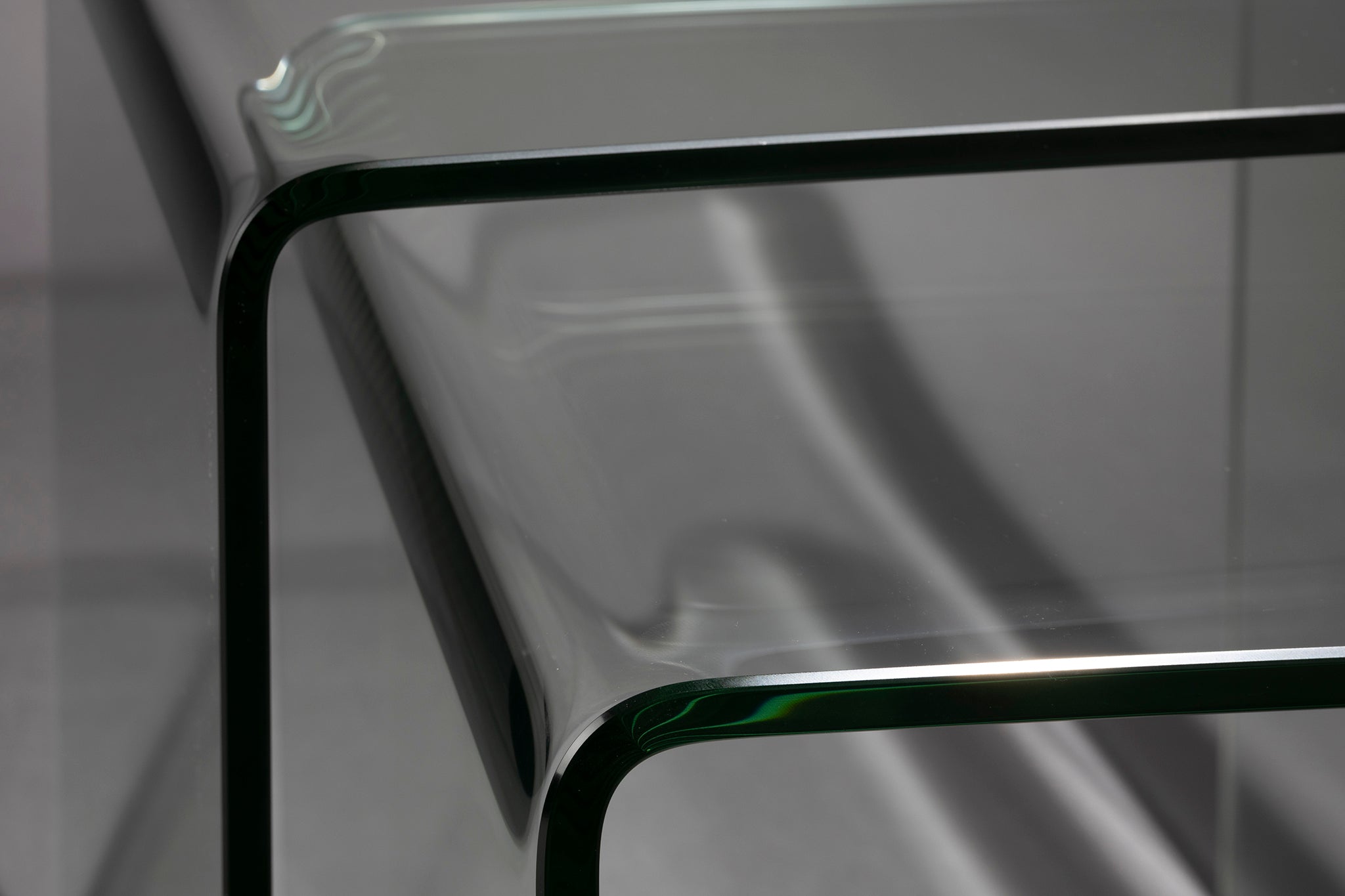 Vetro Transparant Side Table (2/Set)