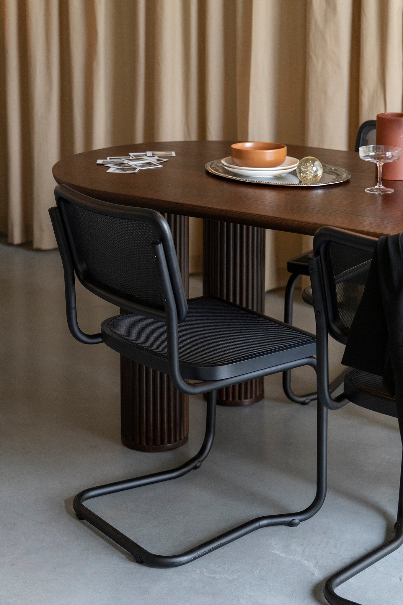 Carree Black Chair