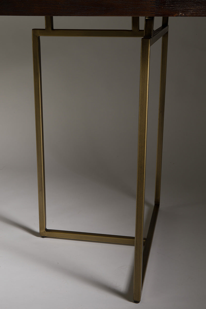 Class Dining Table