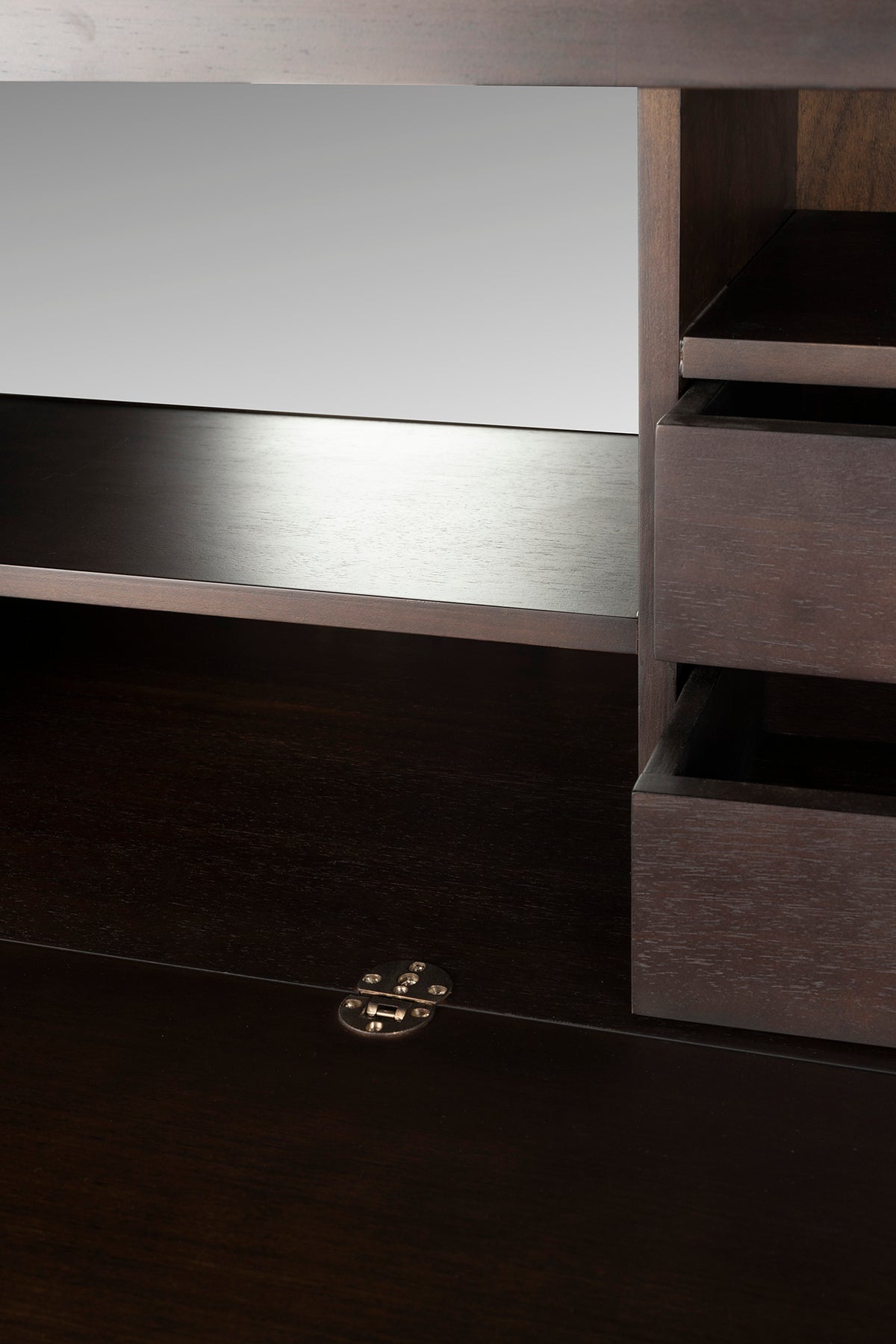 Elroy Cabinet
