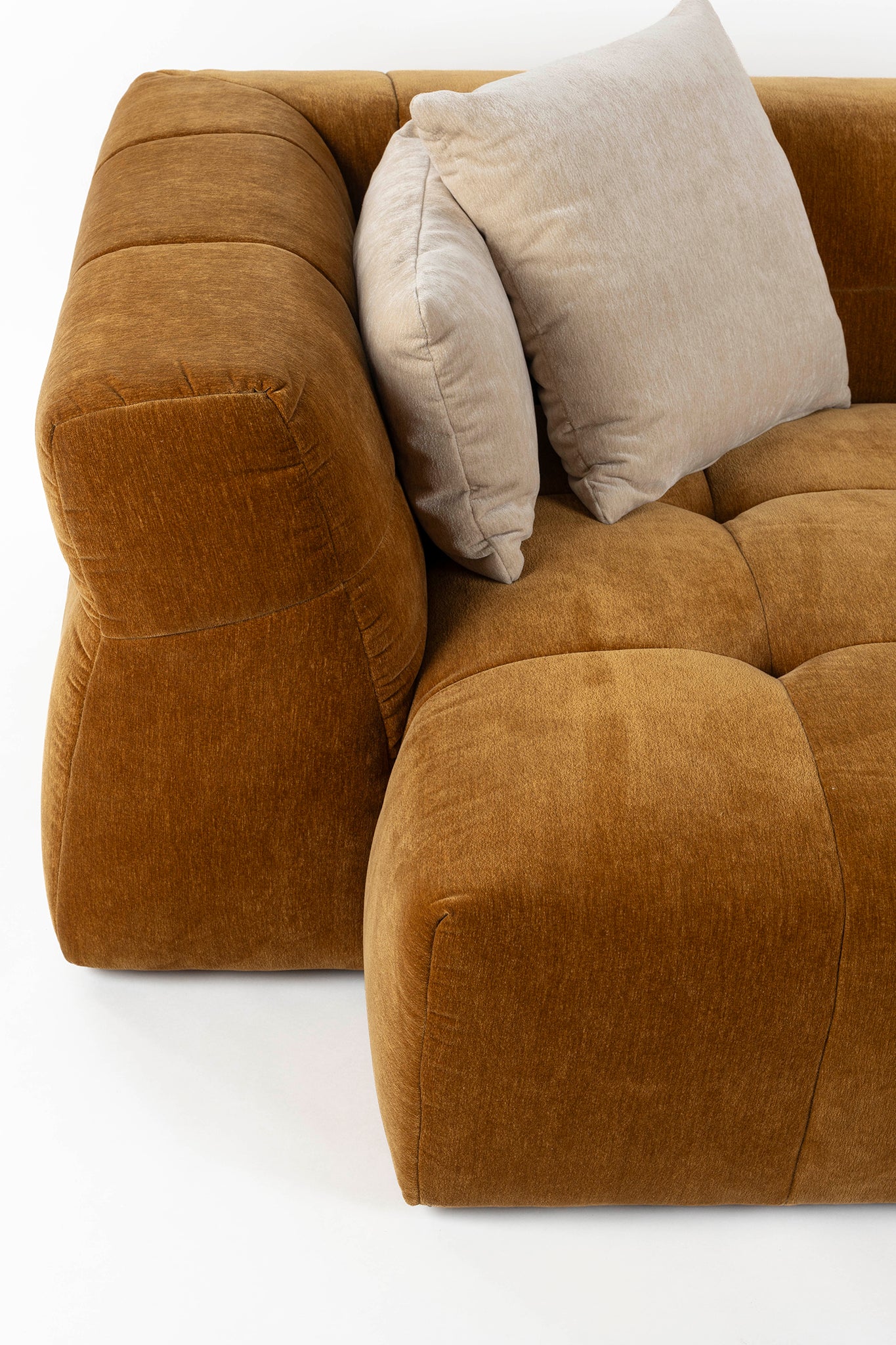 Hodge 4.5 Seater Chaise Longue Sofa
