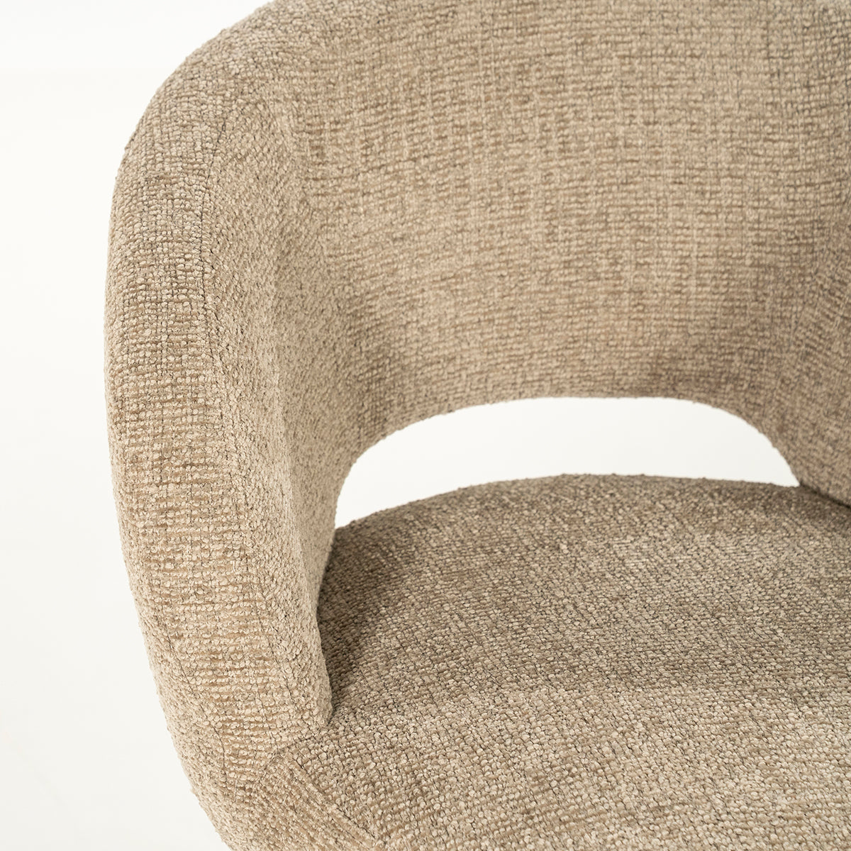 Alissa Oro Chair