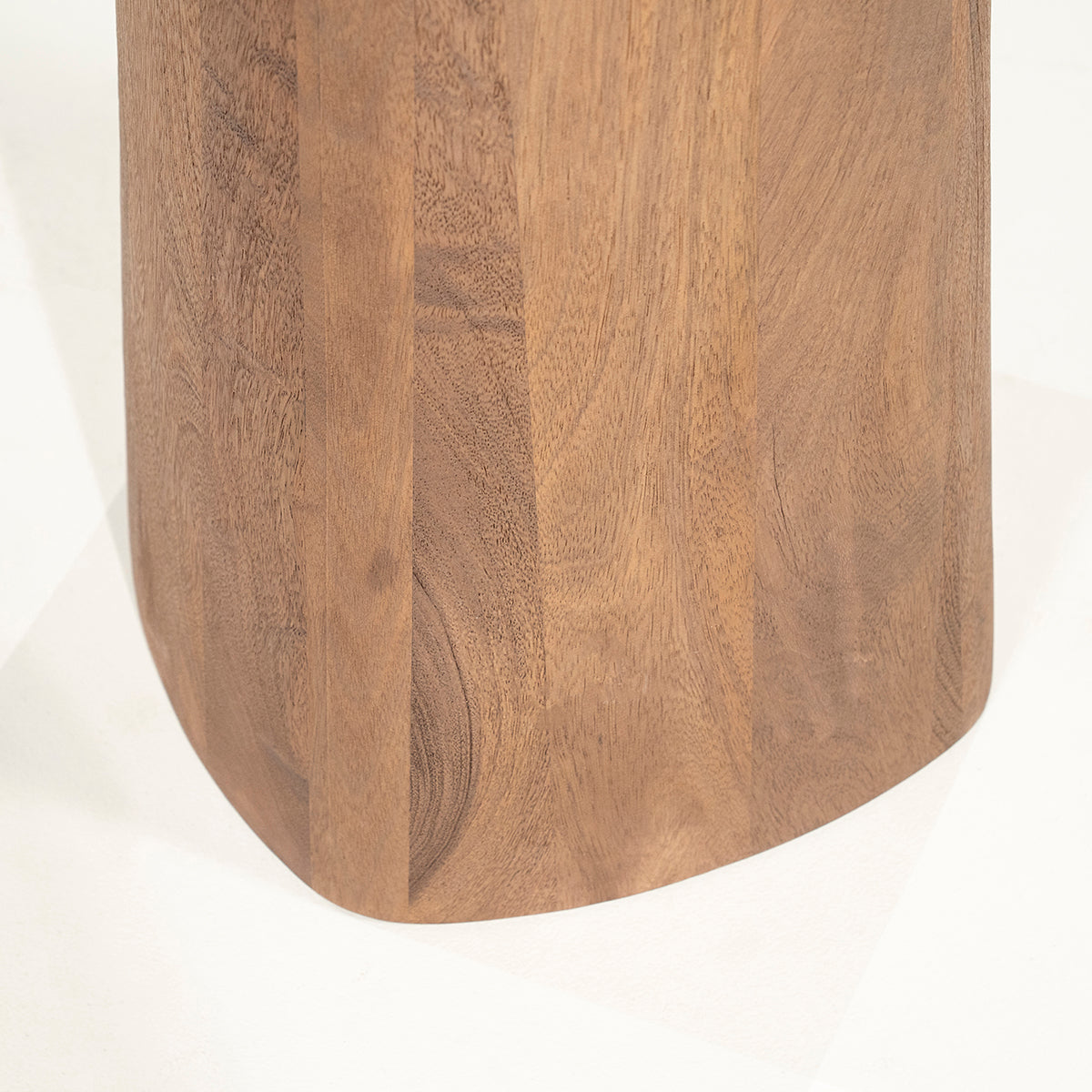 Aron Counter Table