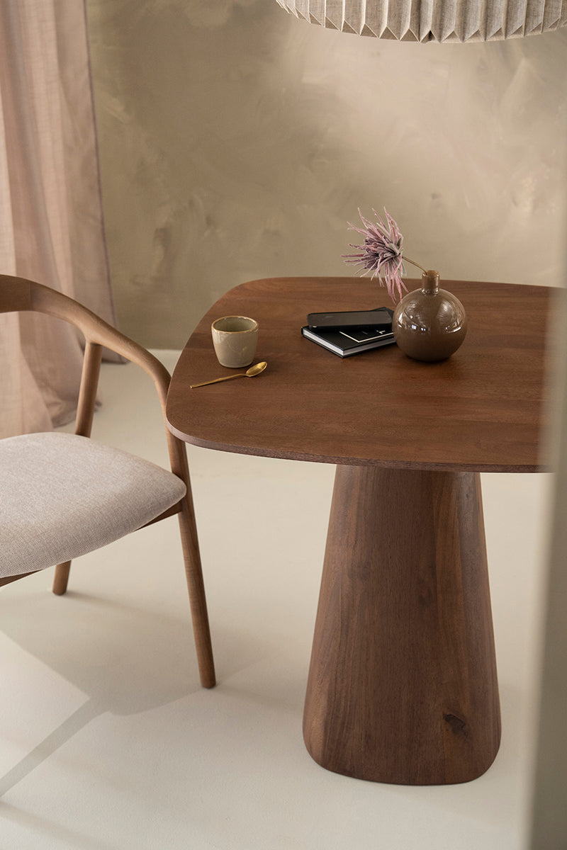Aron Dining Table