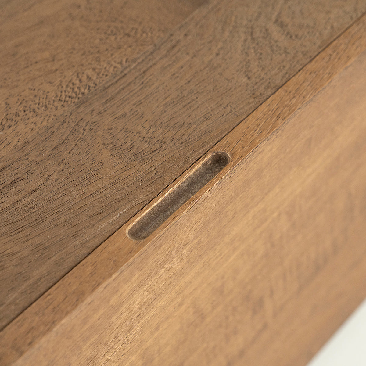 King Coffee Table