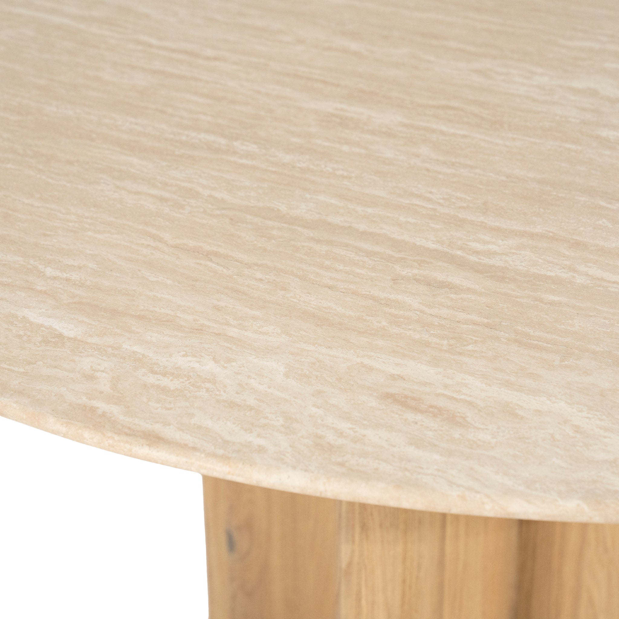 Lova Dining Table