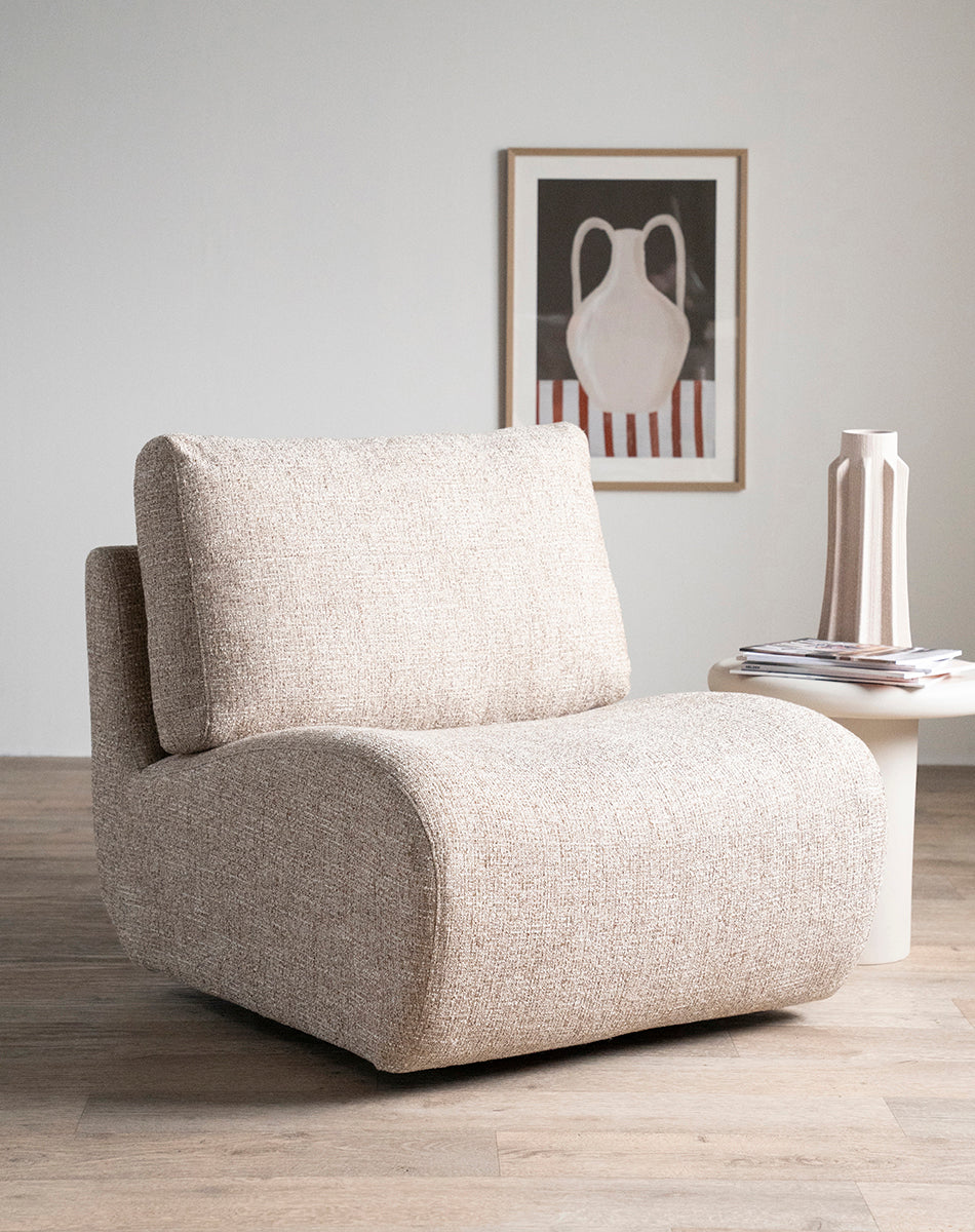 Lucia Donna Lounge Chair