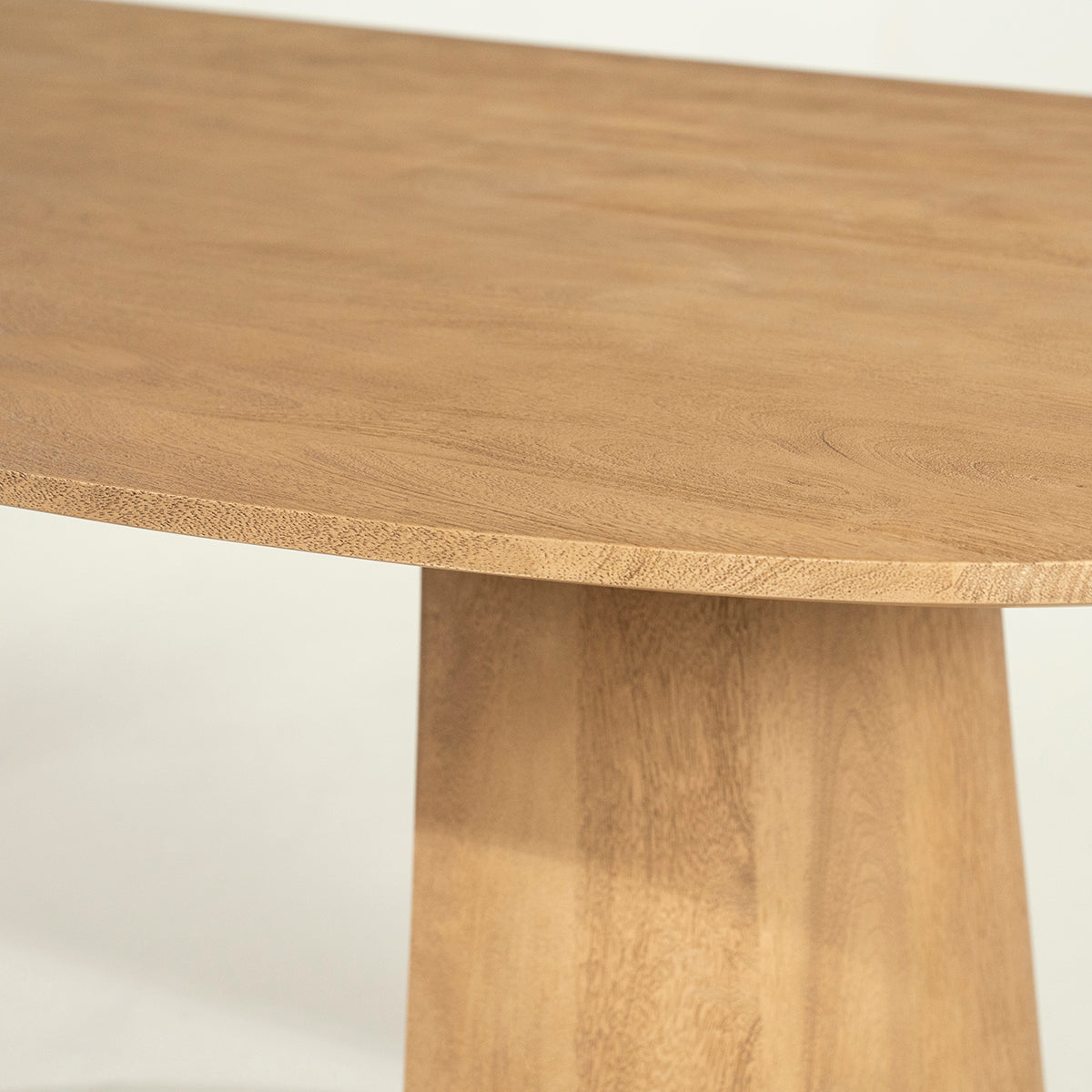 Lune Dining Table
