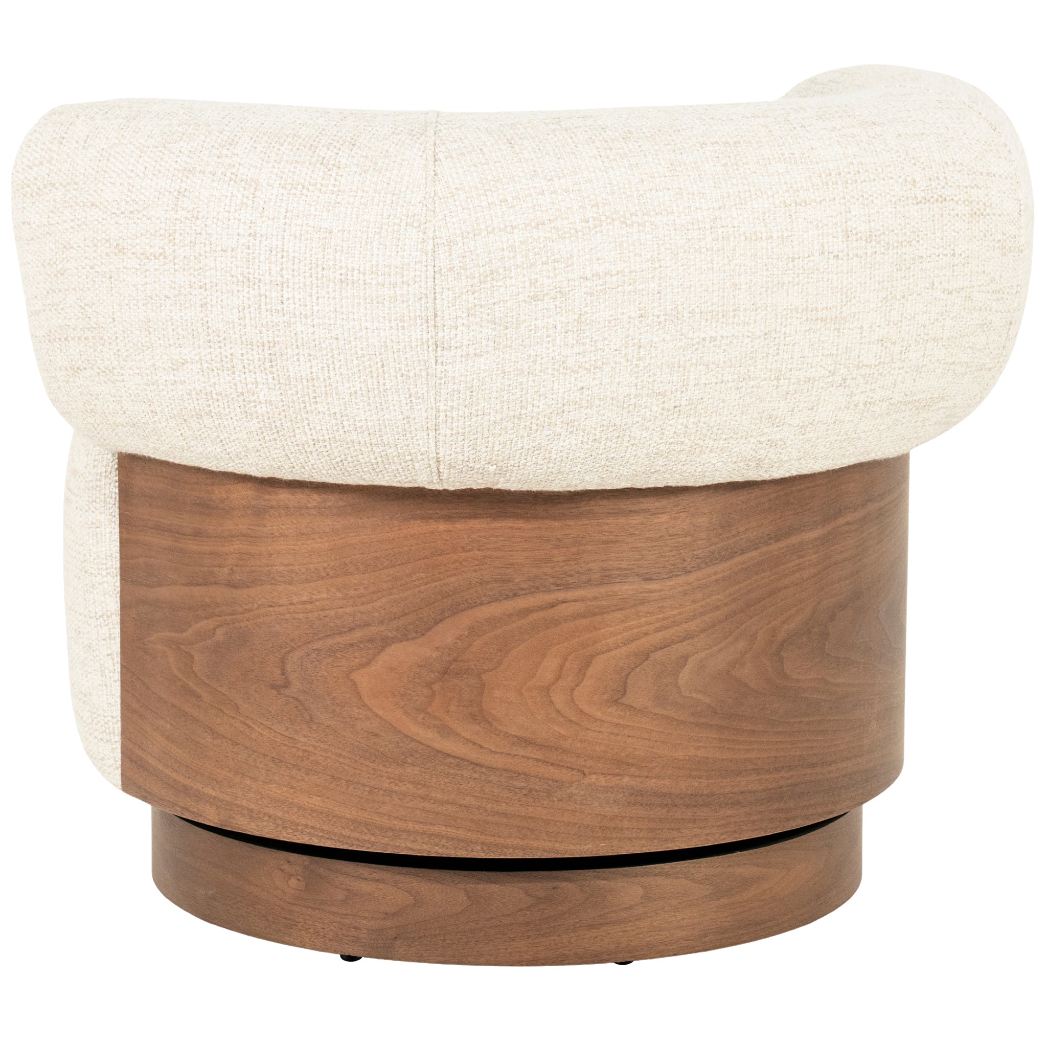 Nila Vanu Armchair