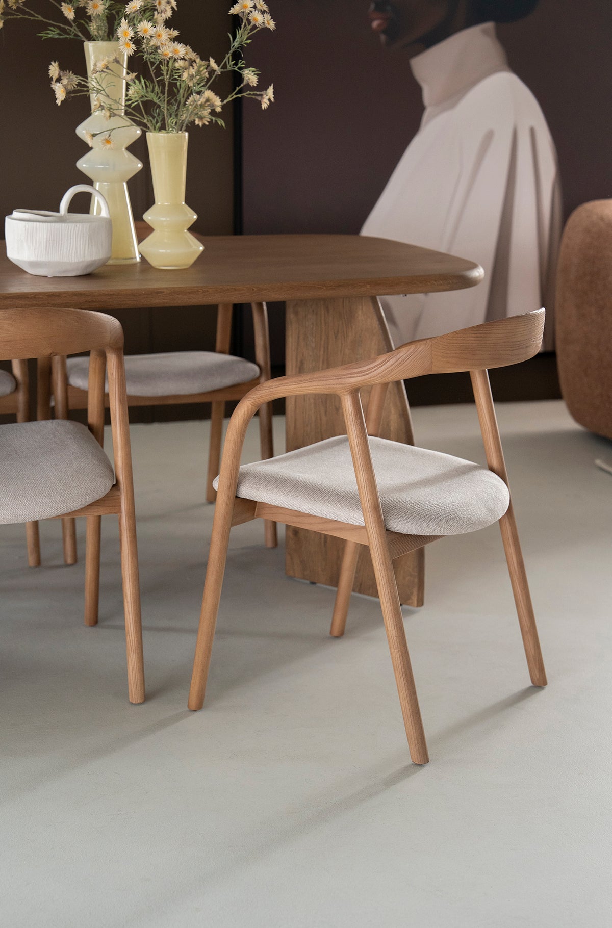 Rayven Chair