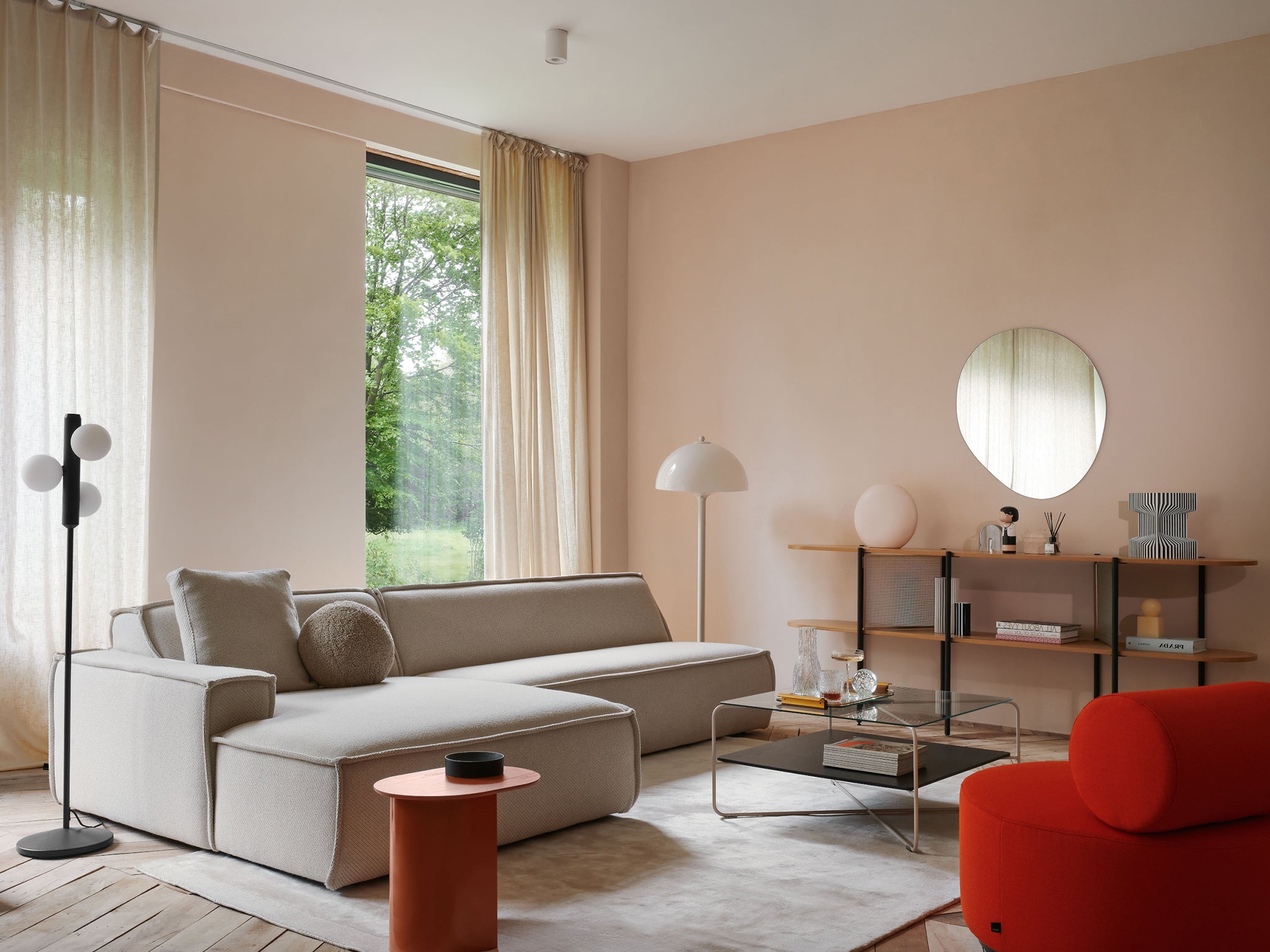 Edge Loveseat