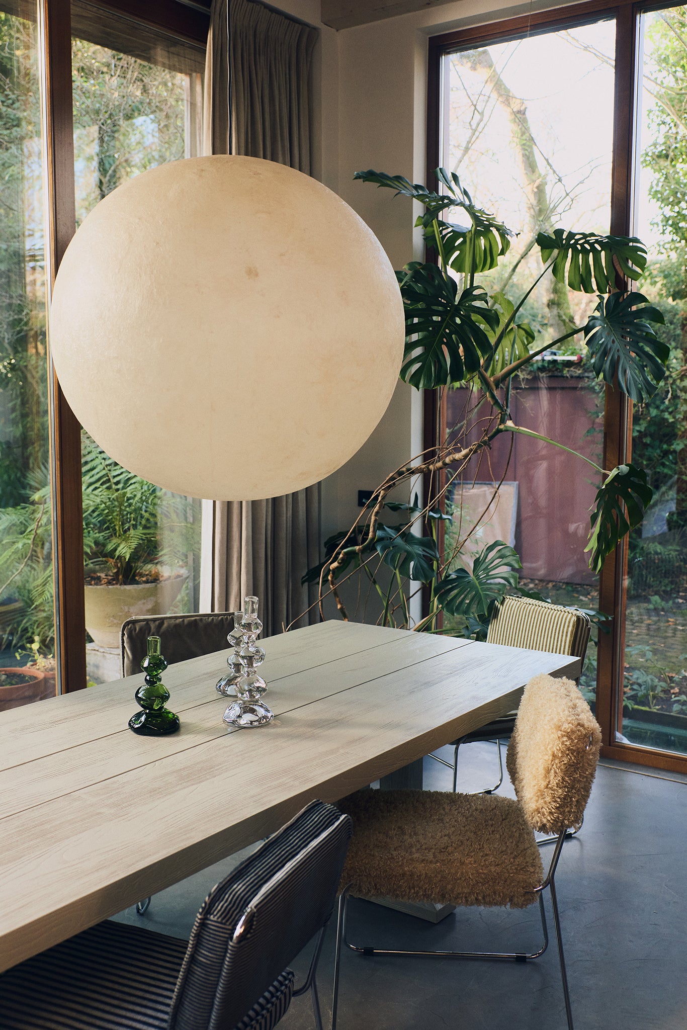 Endless Dining Chair