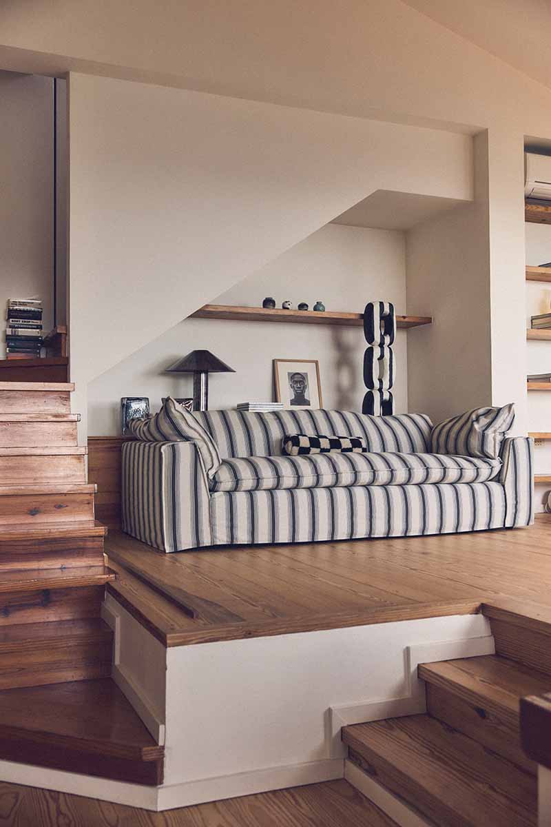 Nomad 204 Couch
