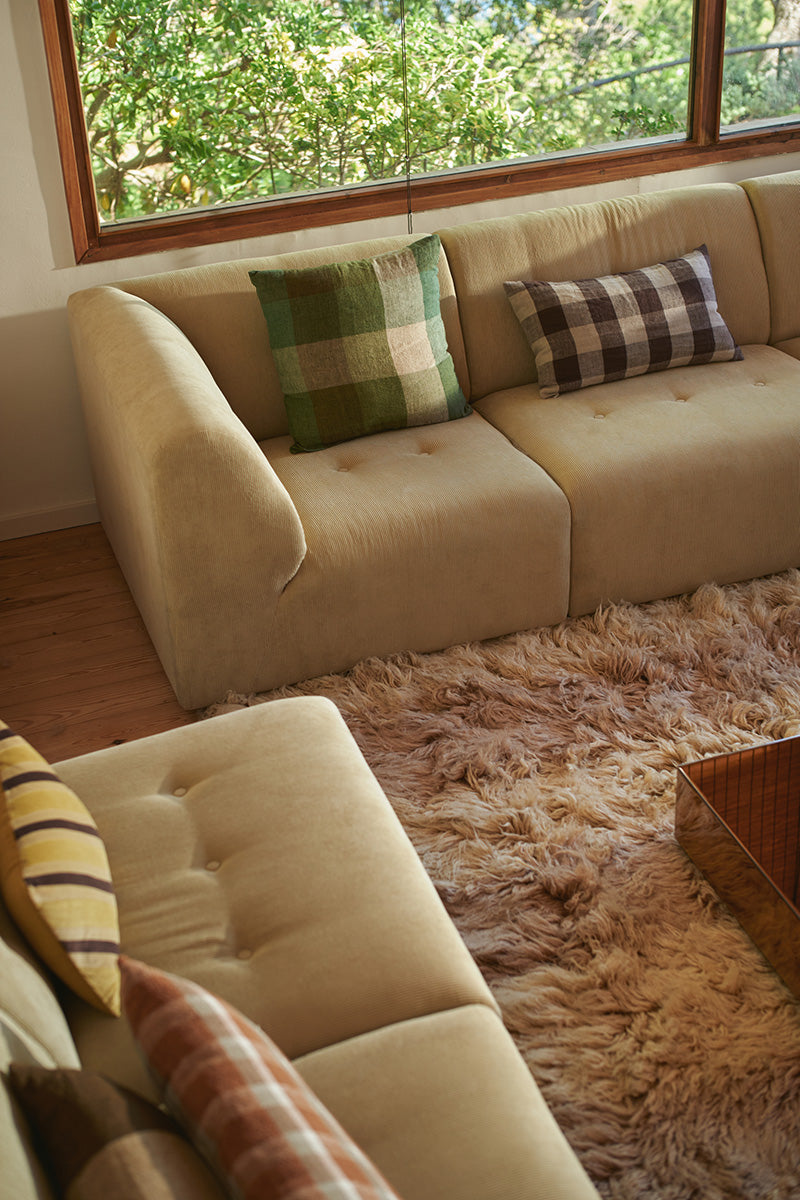 Vint Couch - Element Left
