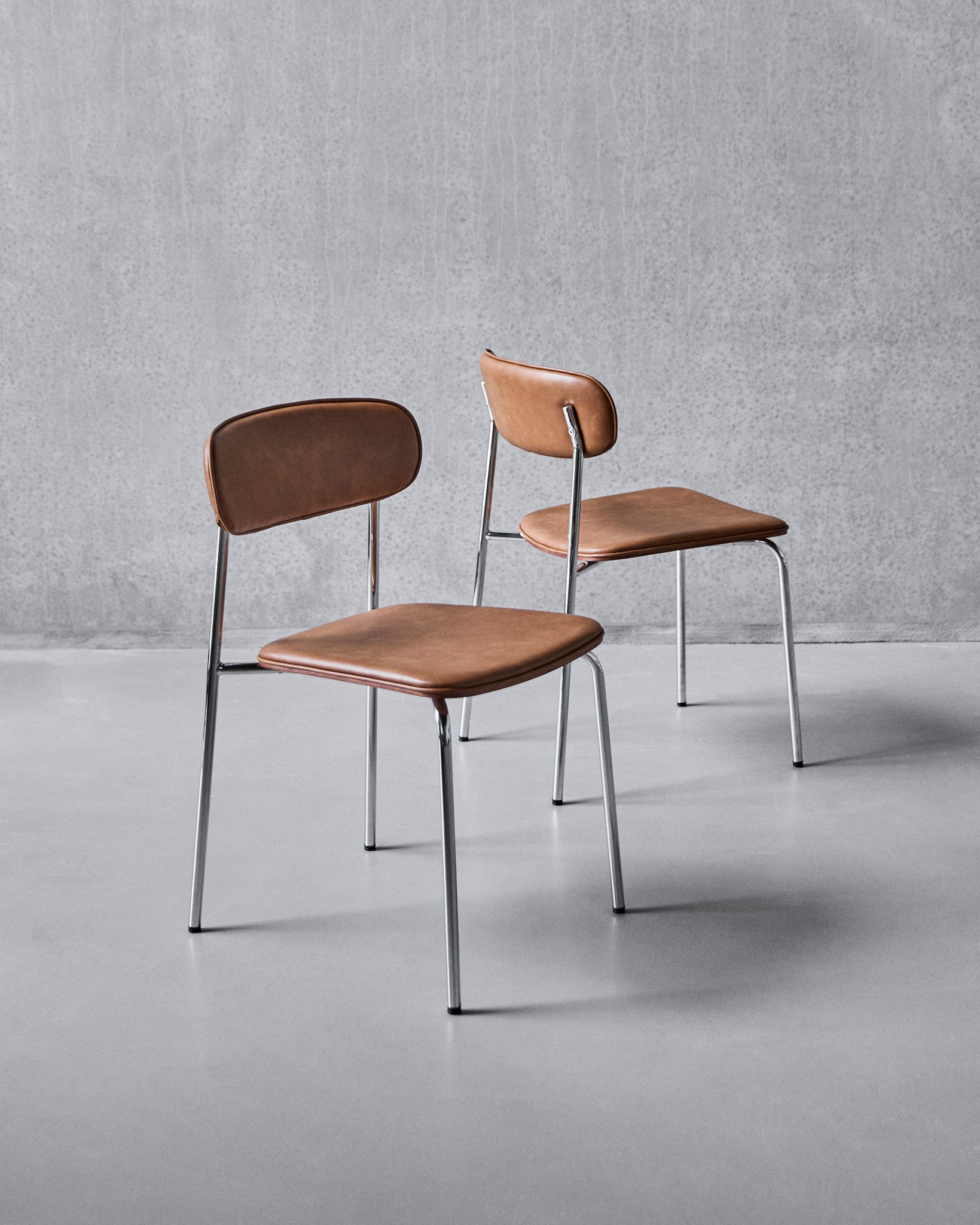 Pova Chair