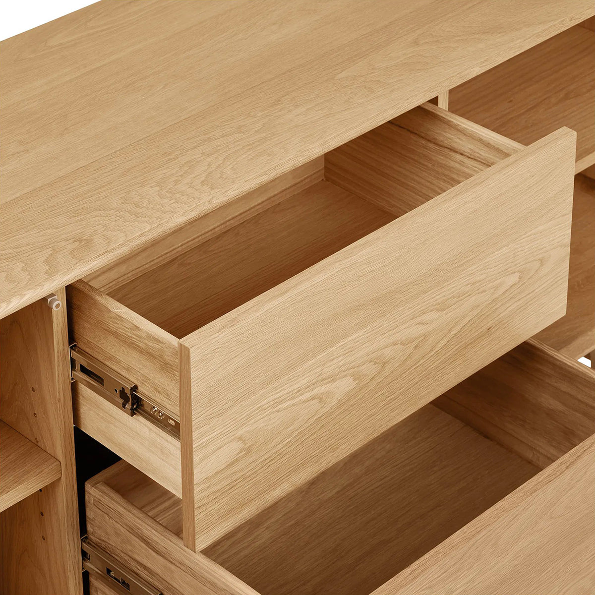 Darwin Sideboard