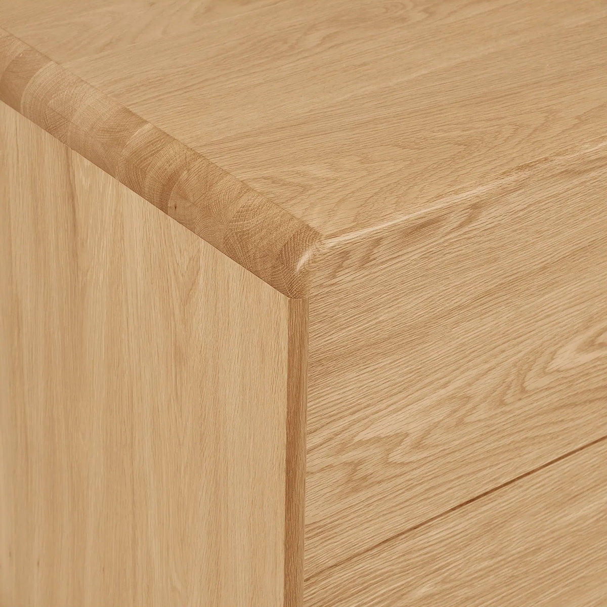 Darwin Sideboard