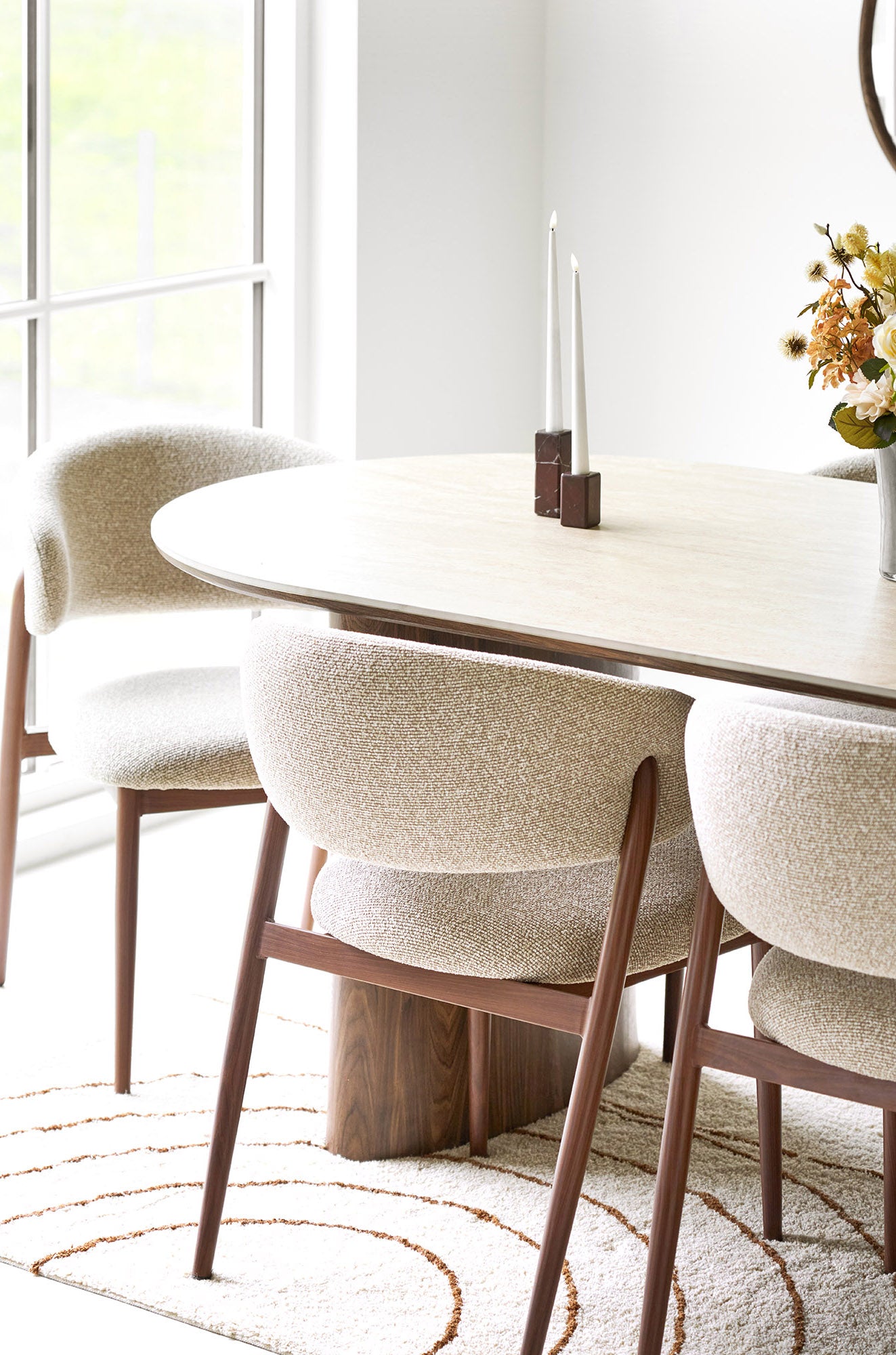 Delphi Dining Table