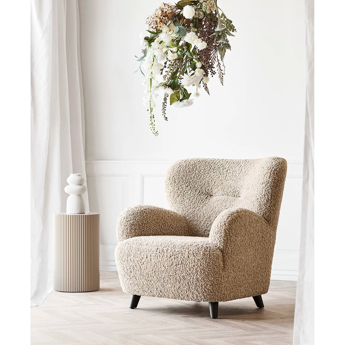 Lunaro Light Brown Lounge Chair (Display)