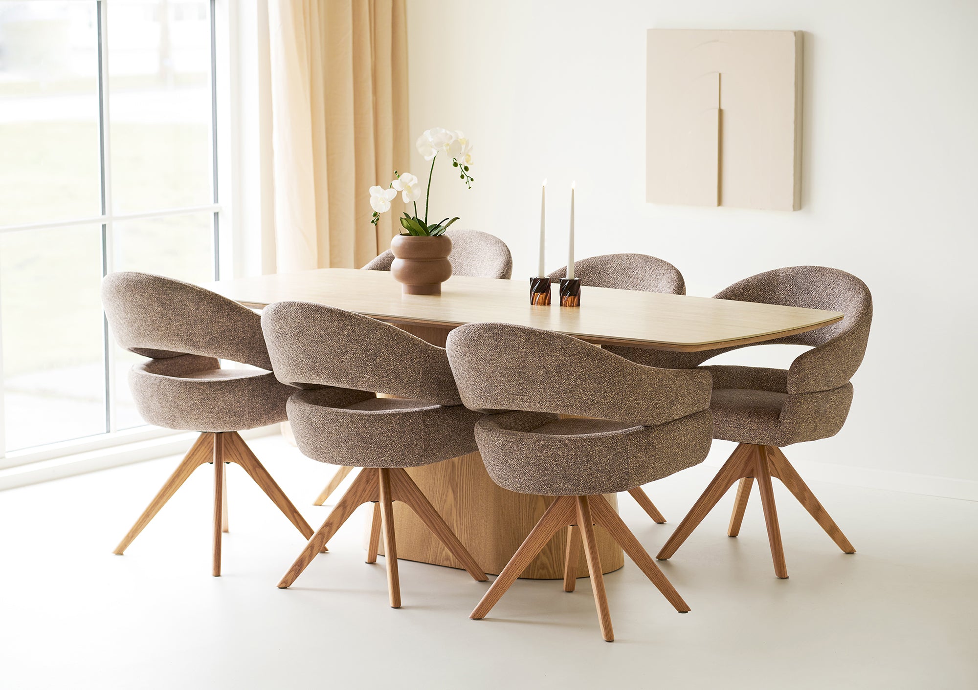 Noli Dining Table