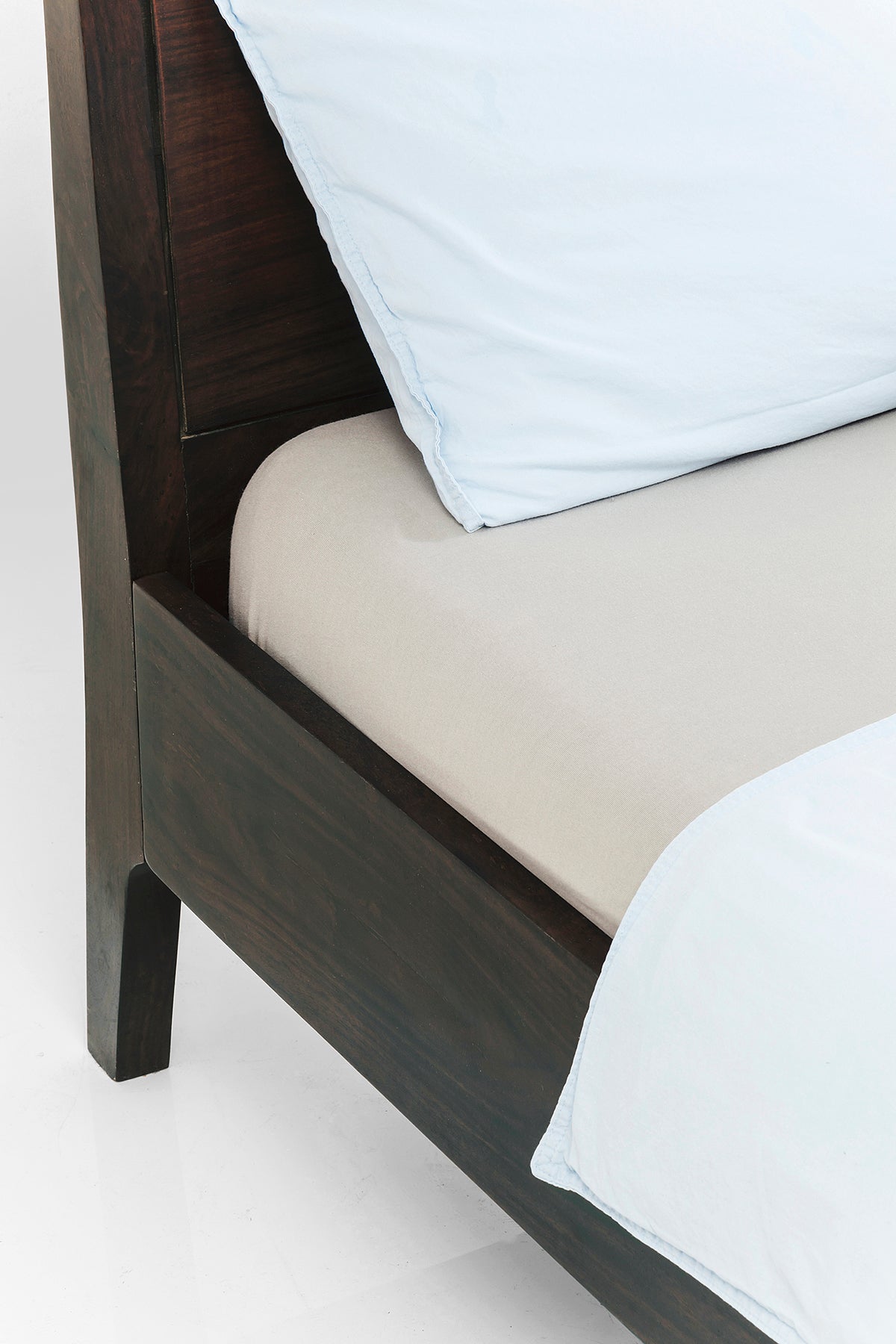 Brooklyn Walnut Wooden Bed