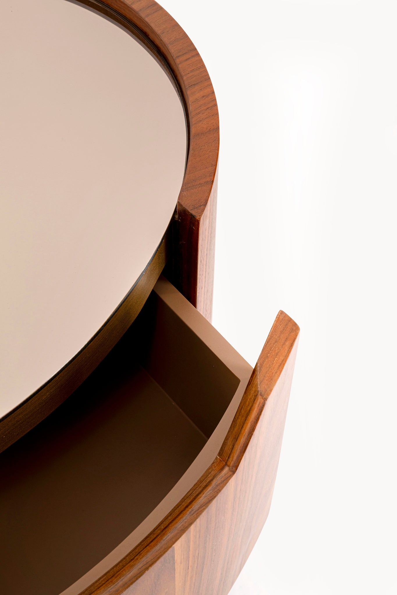 Giorgio Small Dresser