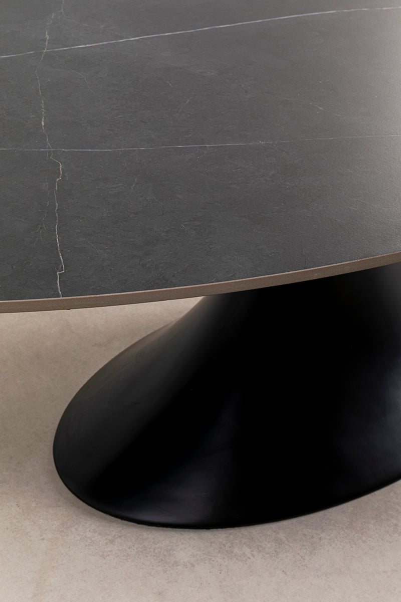 Grande Possibilita Black Table