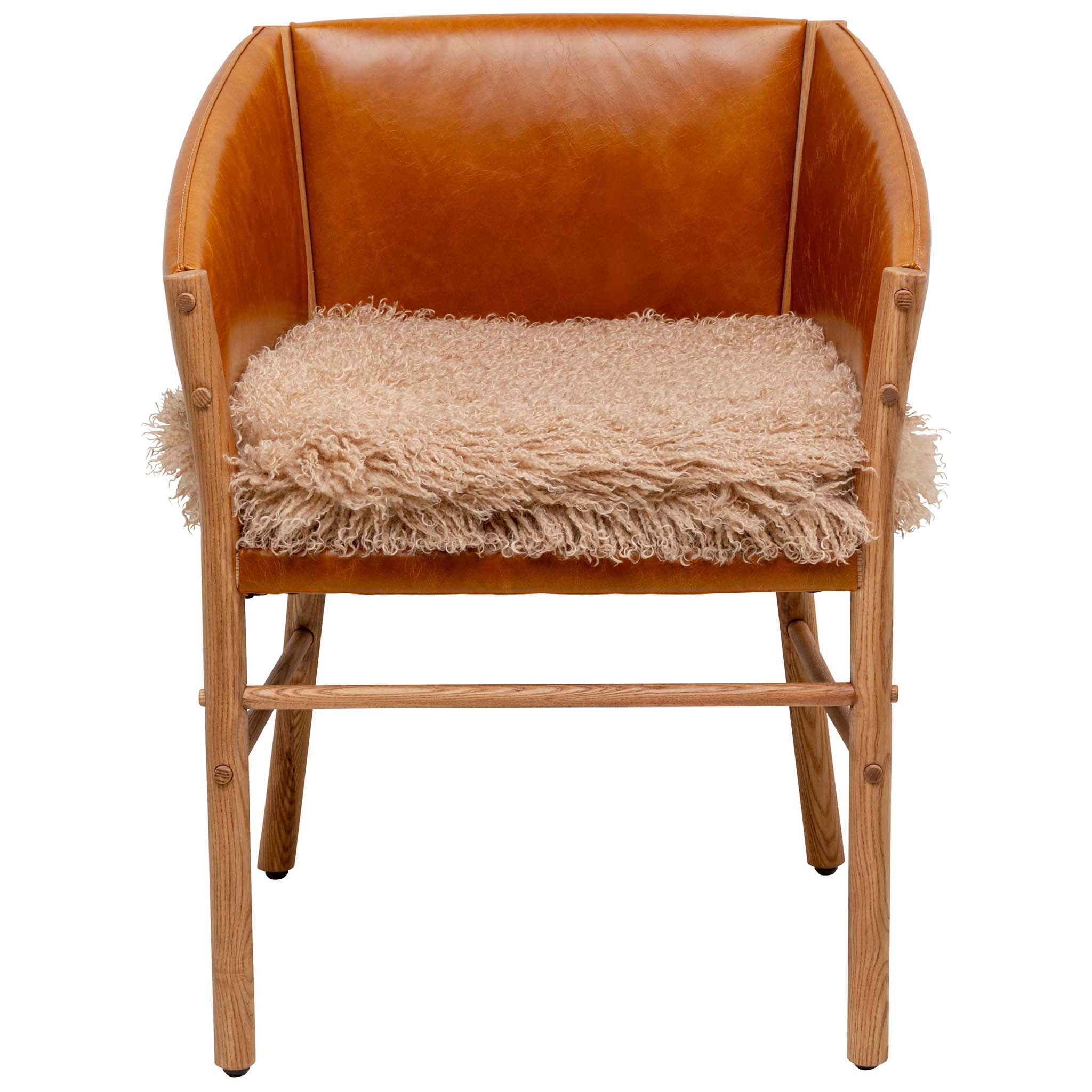 Halva Chair with Armrest
