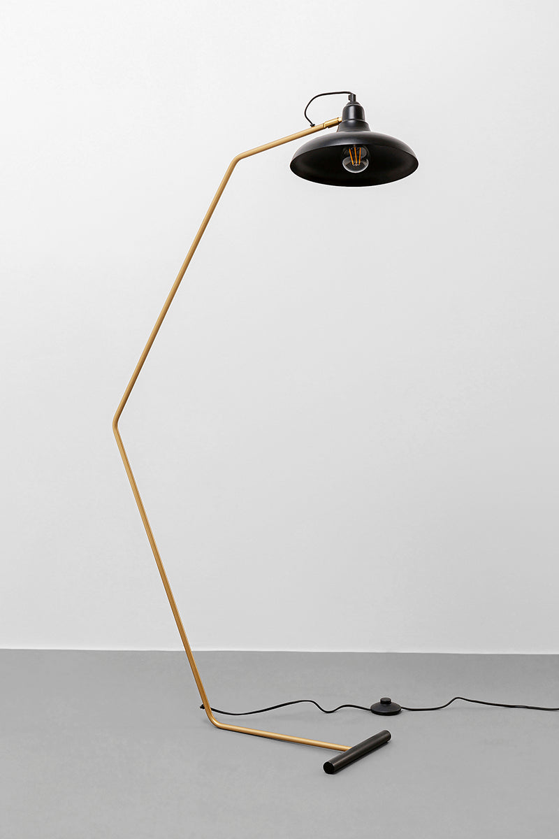 Doro Black Floor Lamp